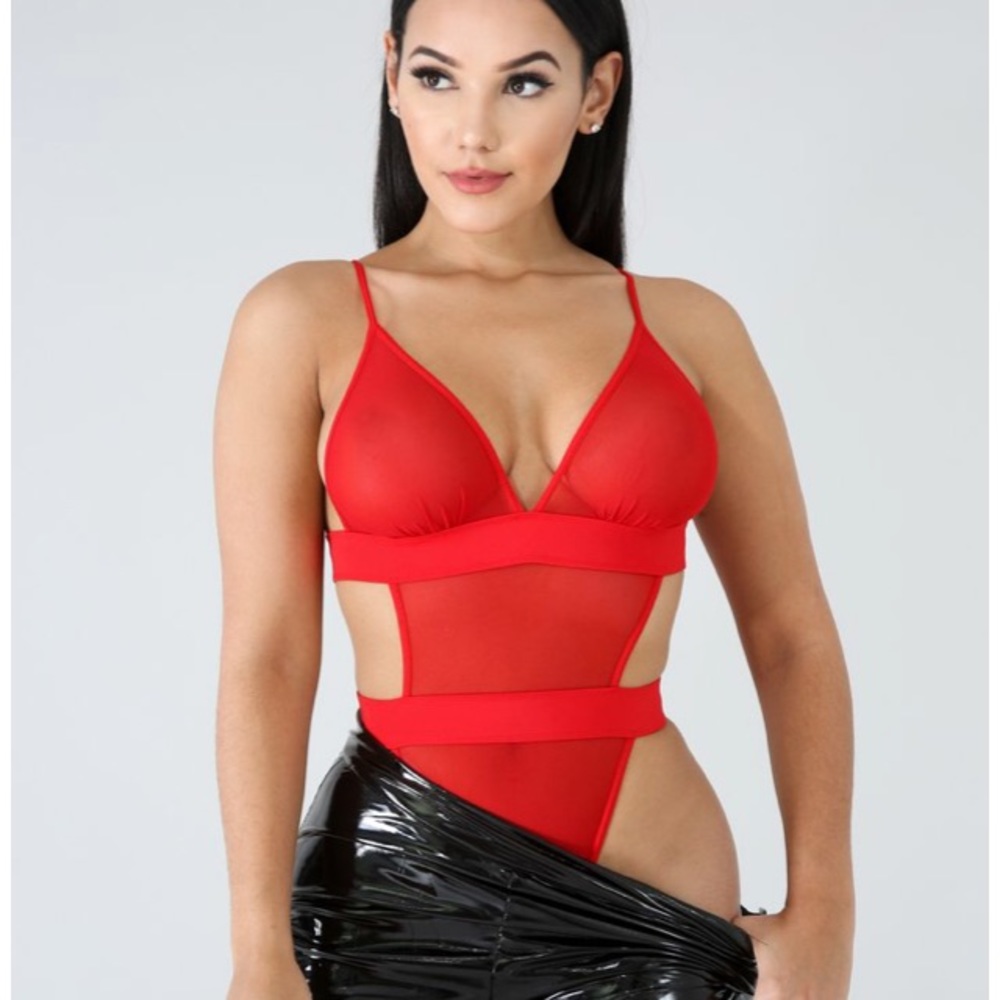 ❌SOLD❌Red caged sheer bodysuit - Picture 1 of 7